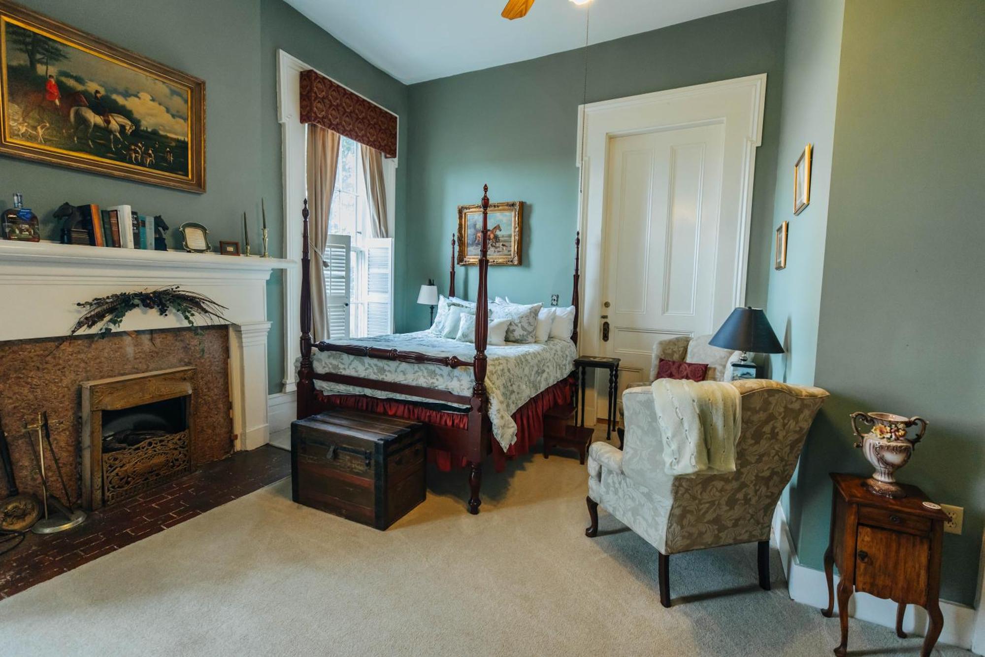 Maple Hill Manor Bed & Breakfast Springfield Екстериор снимка