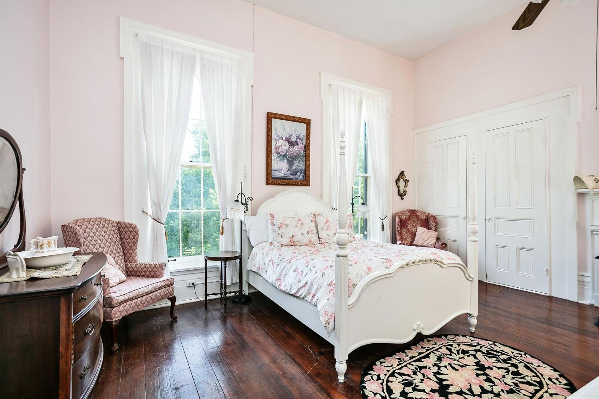 Maple Hill Manor Bed & Breakfast Springfield Екстериор снимка
