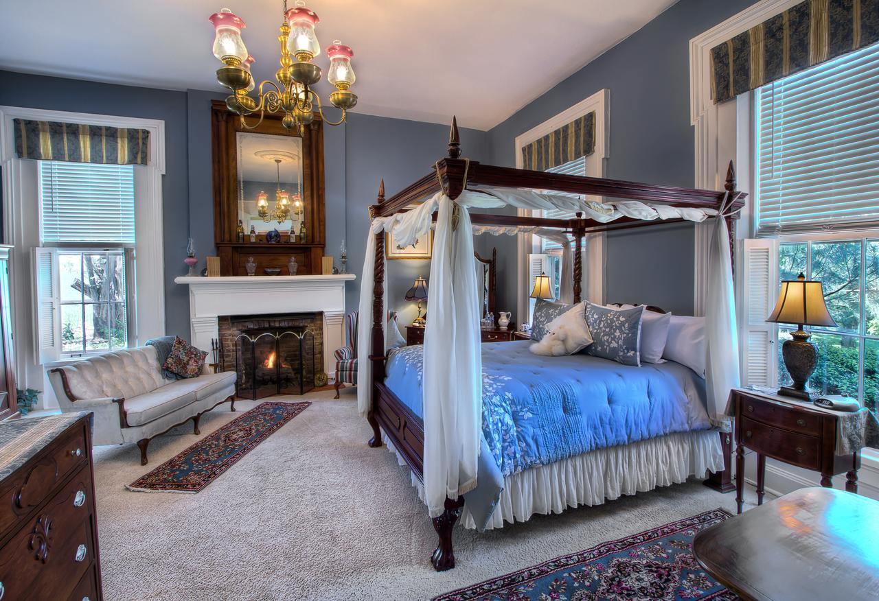 Maple Hill Manor Bed & Breakfast Springfield Екстериор снимка
