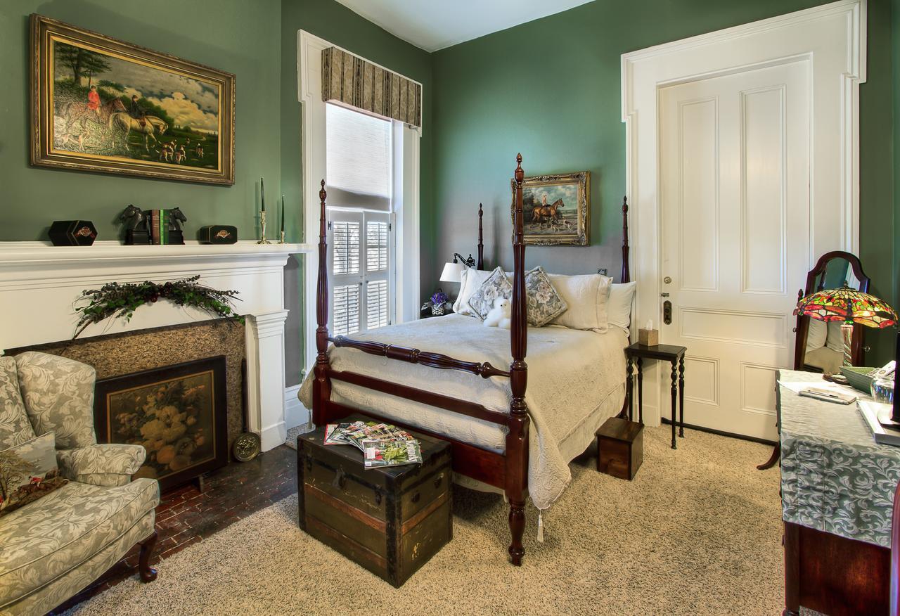 Maple Hill Manor Bed & Breakfast Springfield Екстериор снимка
