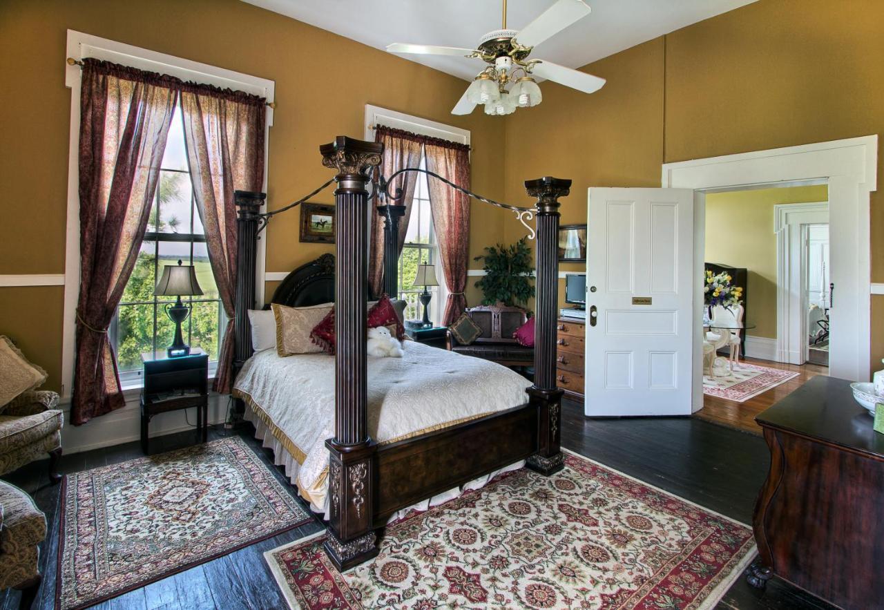 Maple Hill Manor Bed & Breakfast Springfield Екстериор снимка