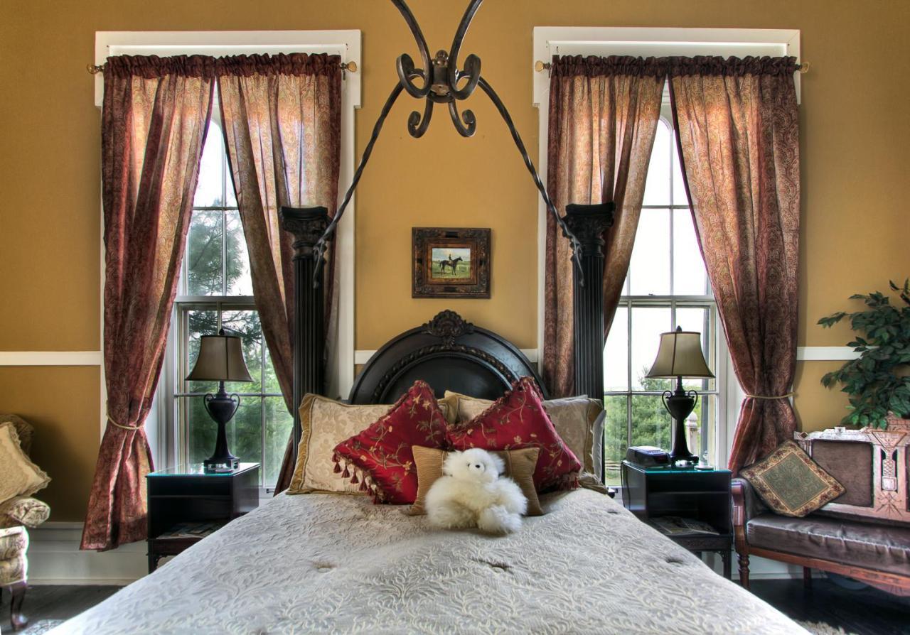 Maple Hill Manor Bed & Breakfast Springfield Екстериор снимка